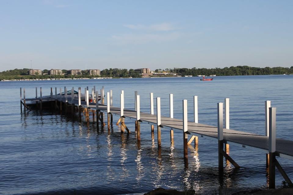 Okoboji Commons Hotel Luaran gambar