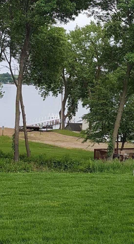 Okoboji Commons Hotel Luaran gambar